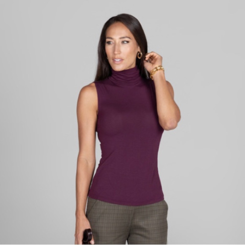 Jillian Nicole Top